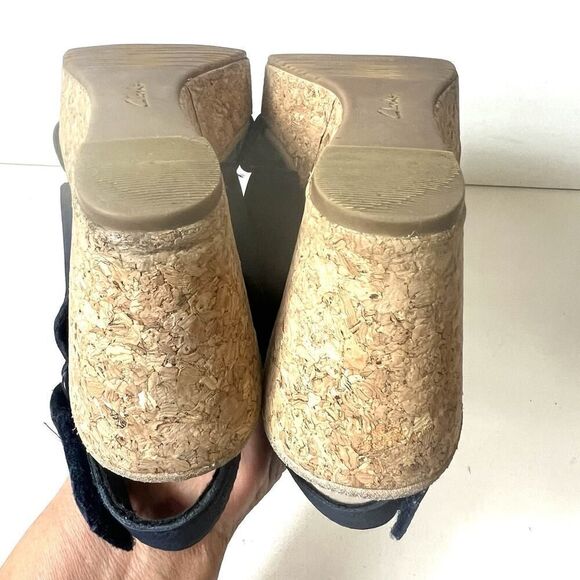 Clarks Collection Sandals Blue Nubuck Sling Back Open Toe Wedge Women's Sz 7.5 W - Picture 9 of 11